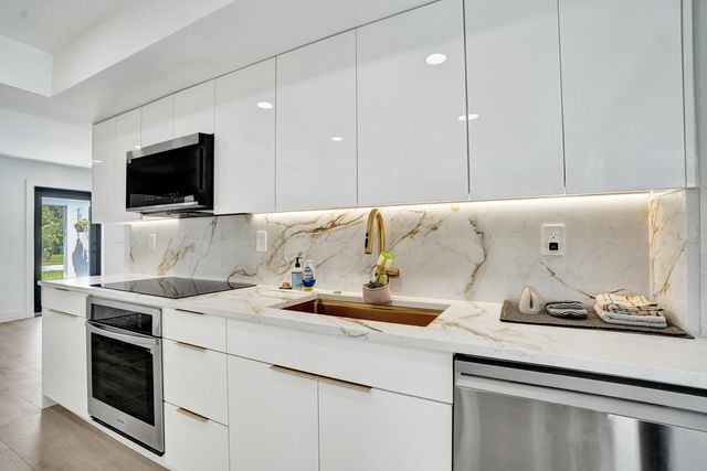 840 SW 3RD Street, Boca Raton, FL 33486