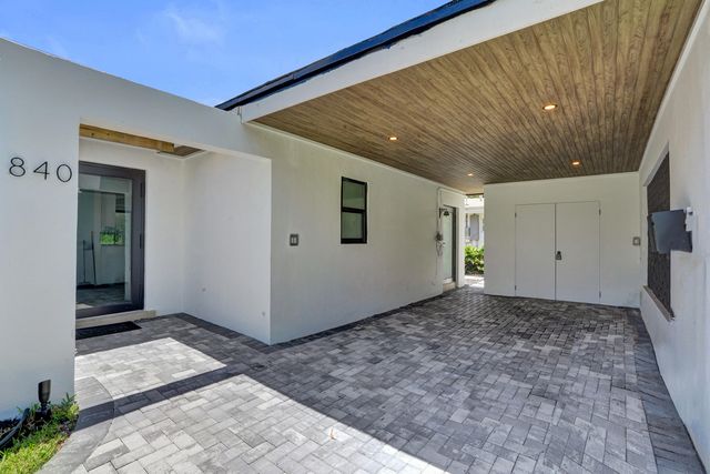840 SW 3RD Street, Boca Raton, FL 33486