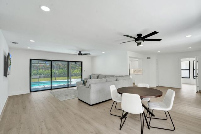 840 SW 3RD Street, Boca Raton, FL 33486