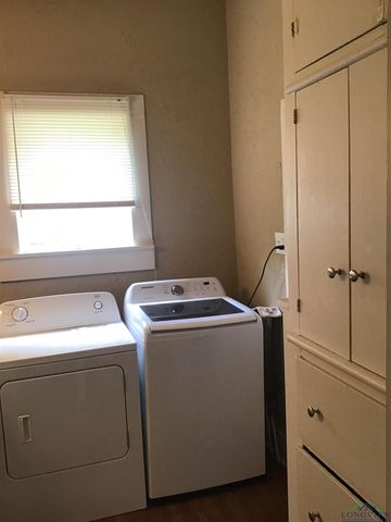 436 S Main St, Longview, TX 75601