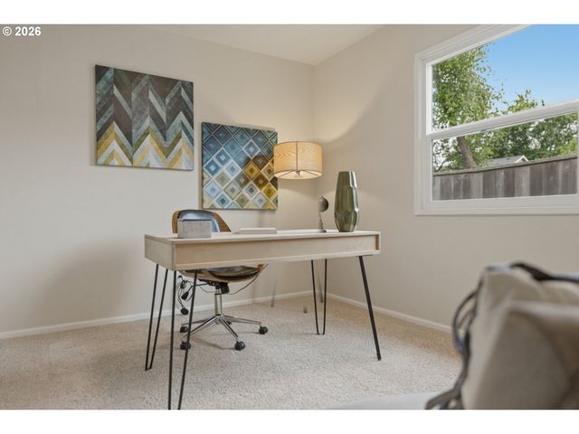9725 N EXETER Ave, Portland, OR 97203