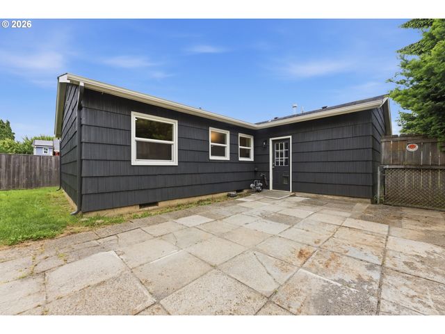 9725 N EXETER Ave, Portland, OR 97203