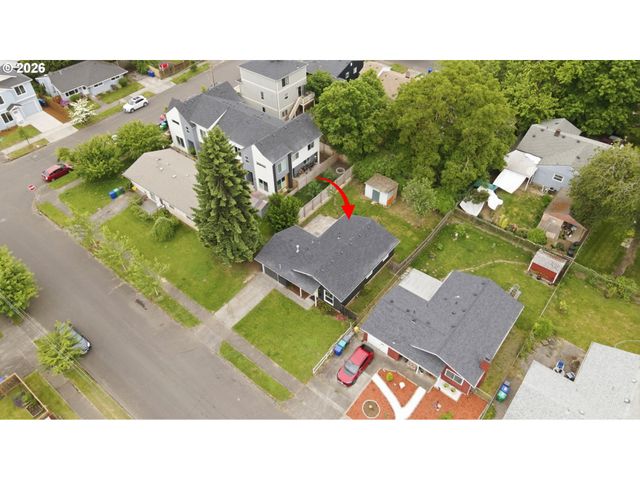 9725 N EXETER Ave, Portland, OR 97203