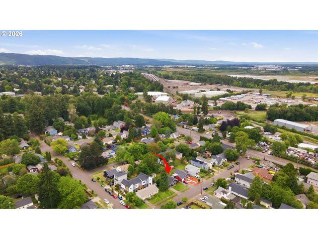 9725 N EXETER Ave, Portland, OR 97203