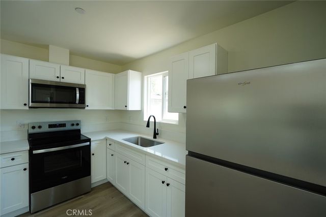 4811 Charlotte Way, Riverside, CA 92504