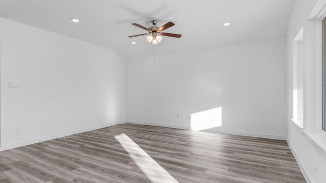 2713 Gran Castillo Drive, Texas City, TX 77568