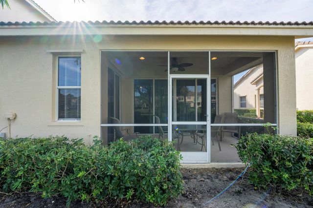 8116 Carnoustie Place, Port St Lucie, FL 34986