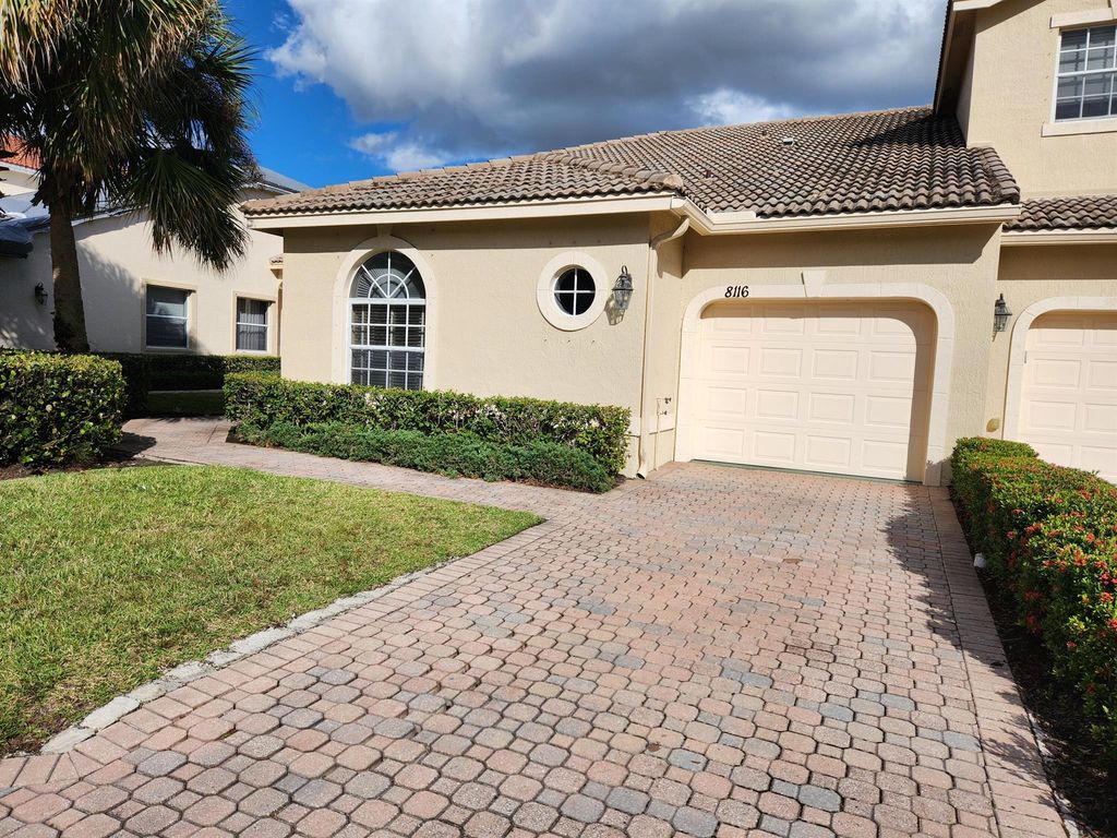 8116 Carnoustie Place, Port St Lucie, FL 34986