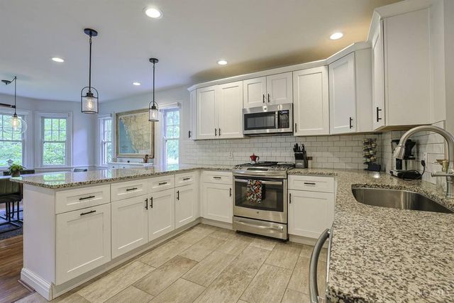 96 Burns Avenue, Wyoming, OH 45215
