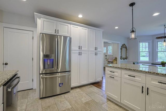 96 Burns Avenue, Wyoming, OH 45215