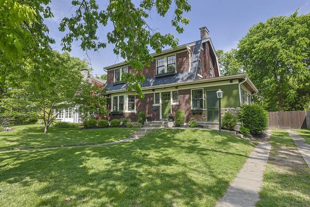 96 Burns Avenue, Wyoming, OH 45215
