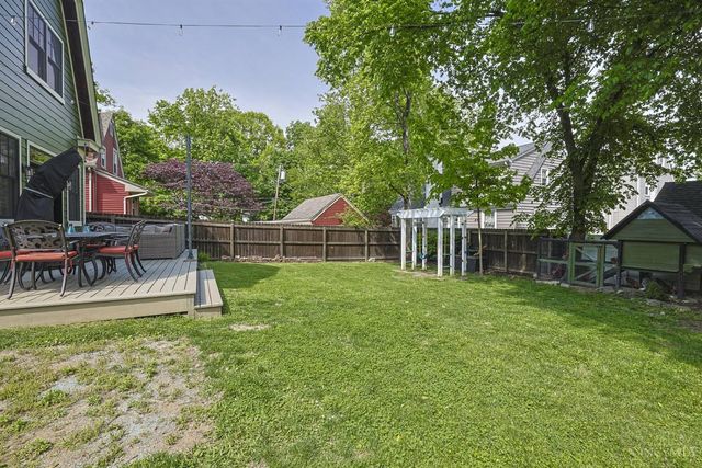 96 Burns Avenue, Wyoming, OH 45215
