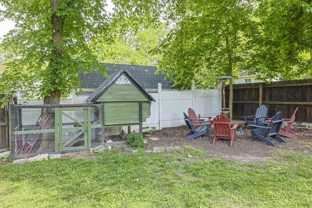 96 Burns Avenue, Wyoming, OH 45215