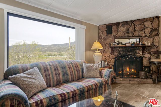 11426 Sierra Highway, Santa Clarita, CA 91390