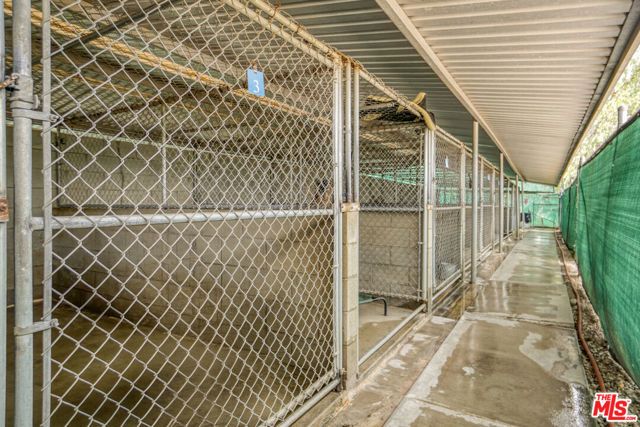 11426 Sierra Highway, Santa Clarita, CA 91390