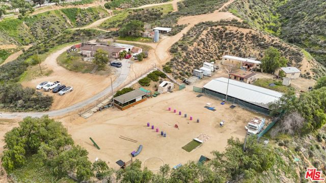 11426 Sierra Highway, Santa Clarita, CA 91390