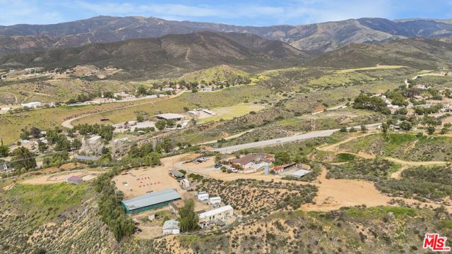 11426 Sierra Highway, Santa Clarita, CA 91390