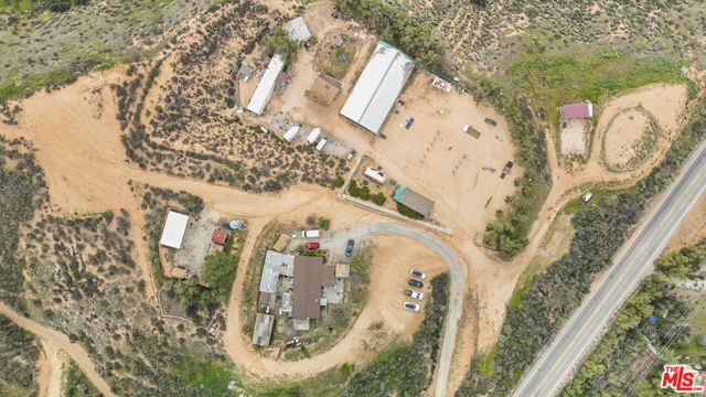 11426 Sierra Highway, Santa Clarita, CA 91390