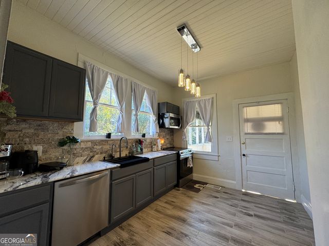 306 E Gordon Street, Thomaston, GA 30286