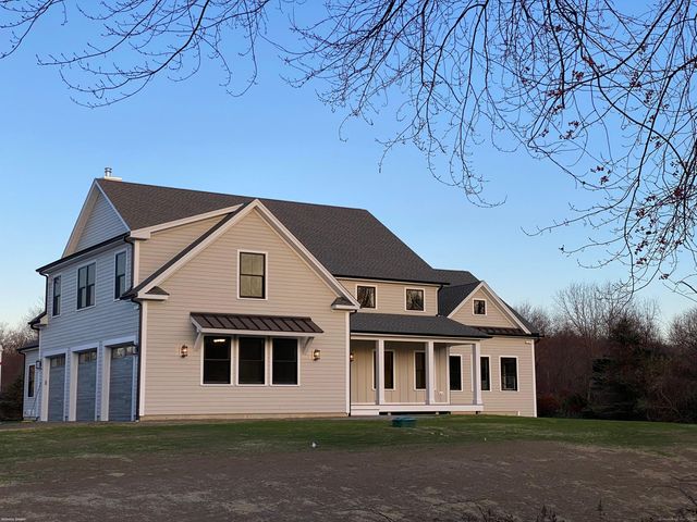 52 Westenhook Terrace, Southbury, CT 06488