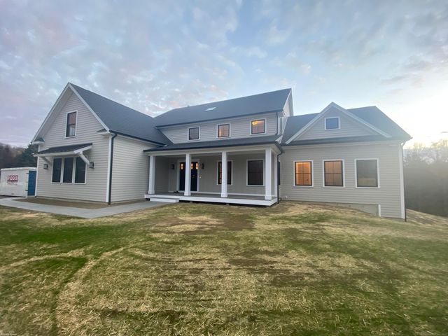 52 Westenhook Terrace, Southbury, CT 06488