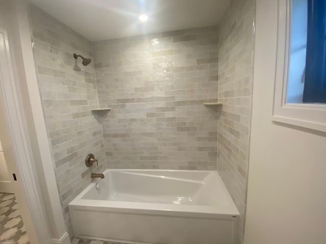 52 Westenhook Terrace, Southbury, CT 06488