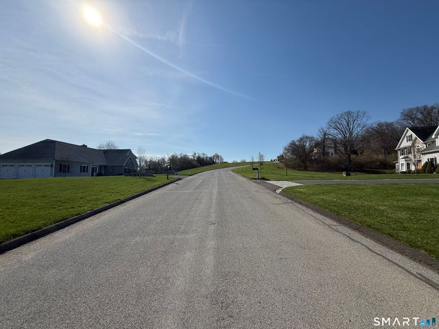 52 Westenhook Terrace, Southbury, CT 06488