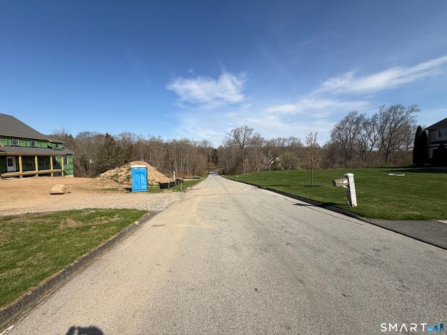 52 Westenhook Terrace, Southbury, CT 06488