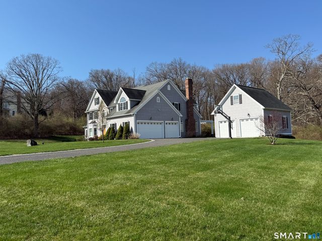 52 Westenhook Terrace, Southbury, CT 06488