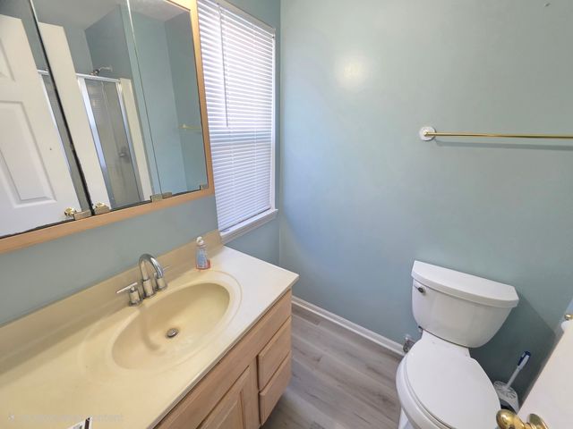 356 Woodview Circle A, Elgin, IL 60120
