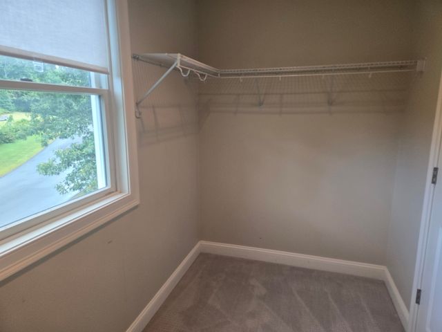 82 Dutton Road, Pelham, NH 03076