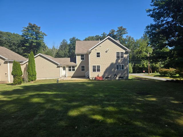 82 Dutton Road, Pelham, NH 03076