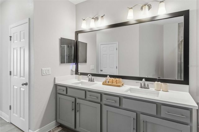 9545 W PARK VILLAGE DRIVE, Tampa, FL 33626