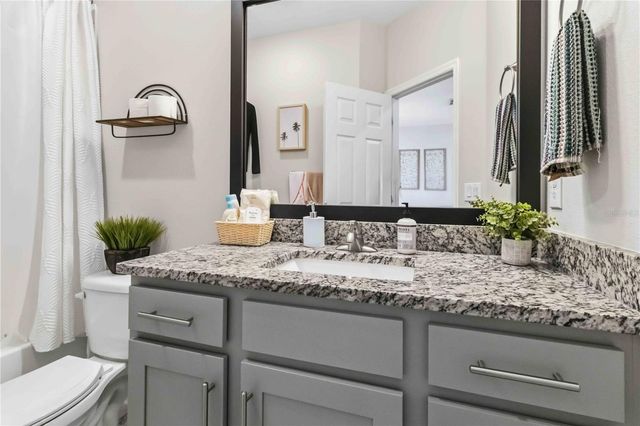 9545 W PARK VILLAGE DRIVE, Tampa, FL 33626