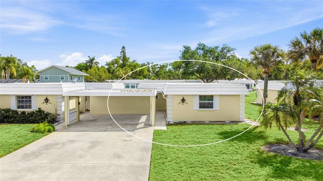 5915 TIDEWOOD AVENUE 4, Sarasota, FL 34231