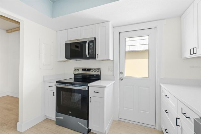 5915 TIDEWOOD AVENUE 4, Sarasota, FL 34231
