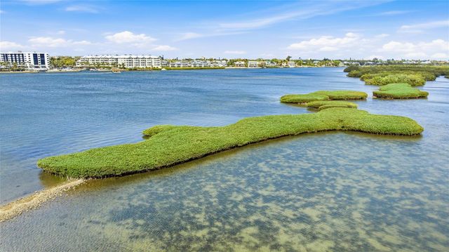 5915 TIDEWOOD AVENUE 4, Sarasota, FL 34231