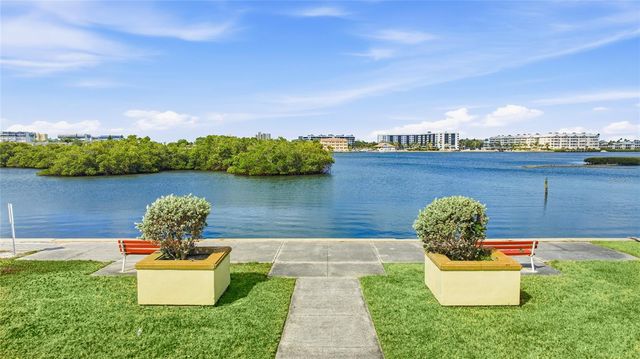 5915 TIDEWOOD AVENUE 4, Sarasota, FL 34231