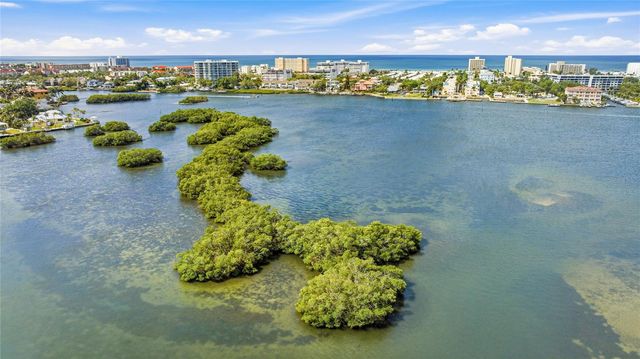 5915 TIDEWOOD AVENUE 4, Sarasota, FL 34231