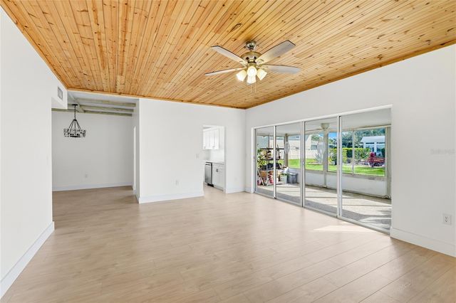 5915 TIDEWOOD AVENUE 4, Sarasota, FL 34231