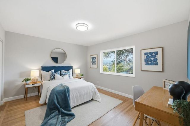 2527 Dekoven Avenue, Belmont, CA 94002