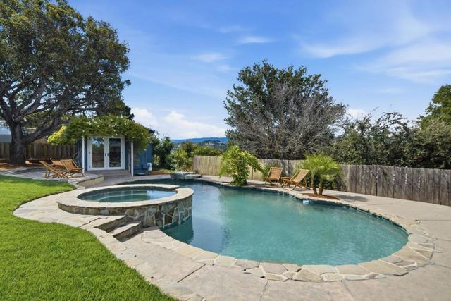 2527 Dekoven Avenue, Belmont, CA 94002