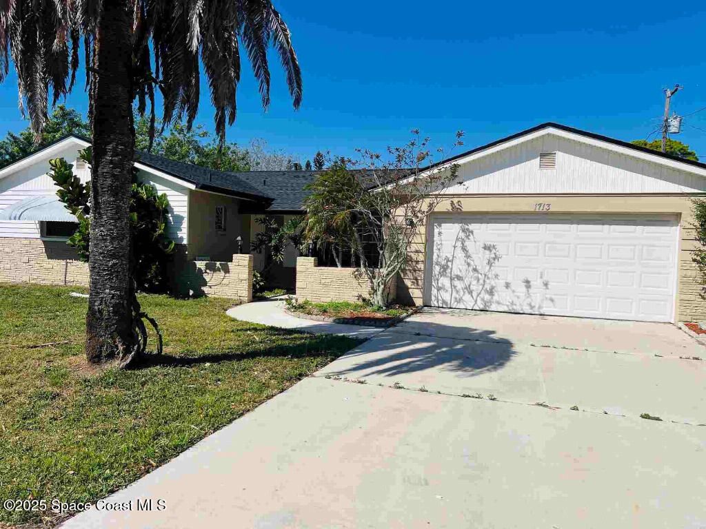 1713 Fenway Circle, Rockledge, FL 32955