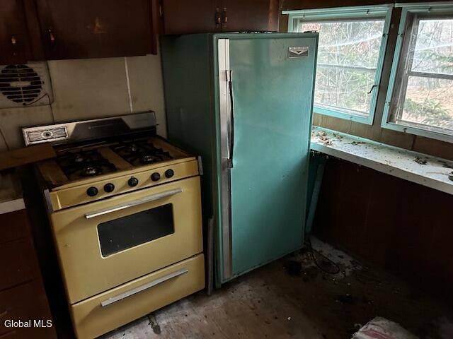 14 Hilltop Road, Edinburg, NY 12835