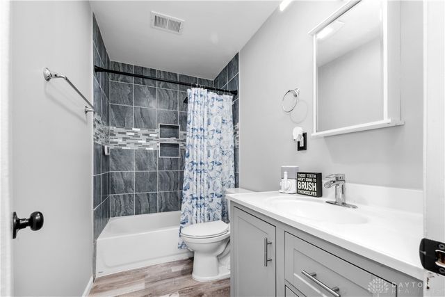 1008 W Main Street, Loveland, OH 45140