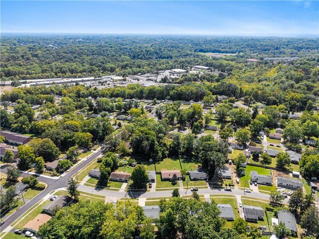 1008 W Main Street, Loveland, OH 45140