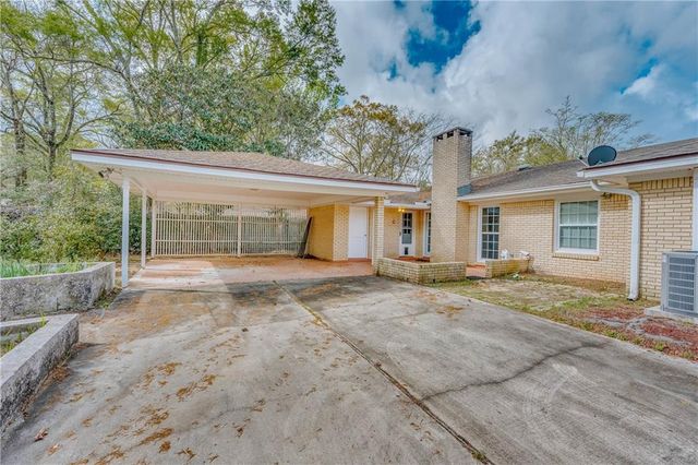 375 Bridle Path Way, Mobile, AL 36608