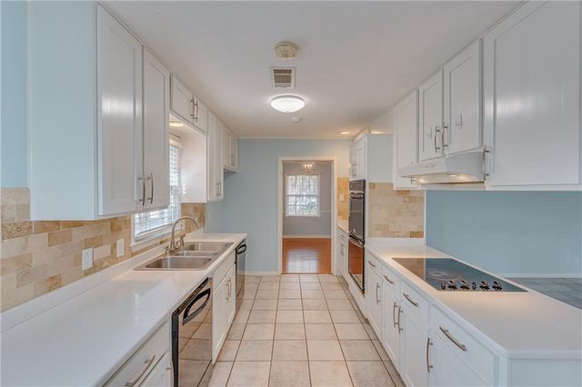 375 Bridle Path Way, Mobile, AL 36608