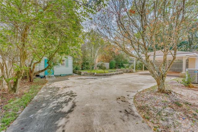 375 Bridle Path Way, Mobile, AL 36608