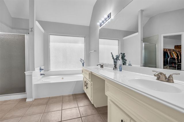 3615 Parkshire Drive, Pearland, TX 77584